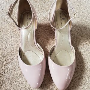 Bandolino Flats with ankle strap